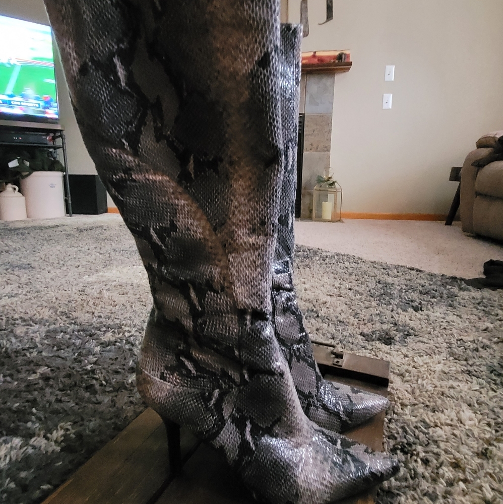 Knee Boots